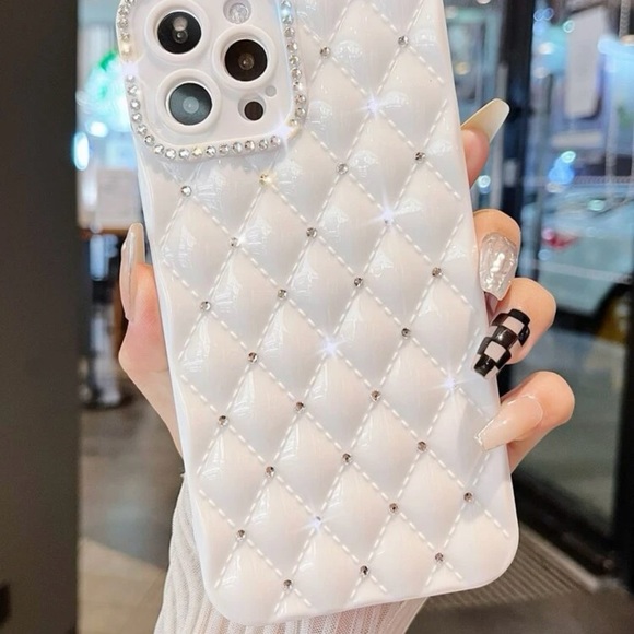 Iphone 14 Rhinestone Decor Phone Case - Picture 2 of 3